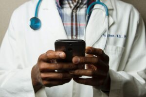 Telemedicina para pacientes com doenças crônicas